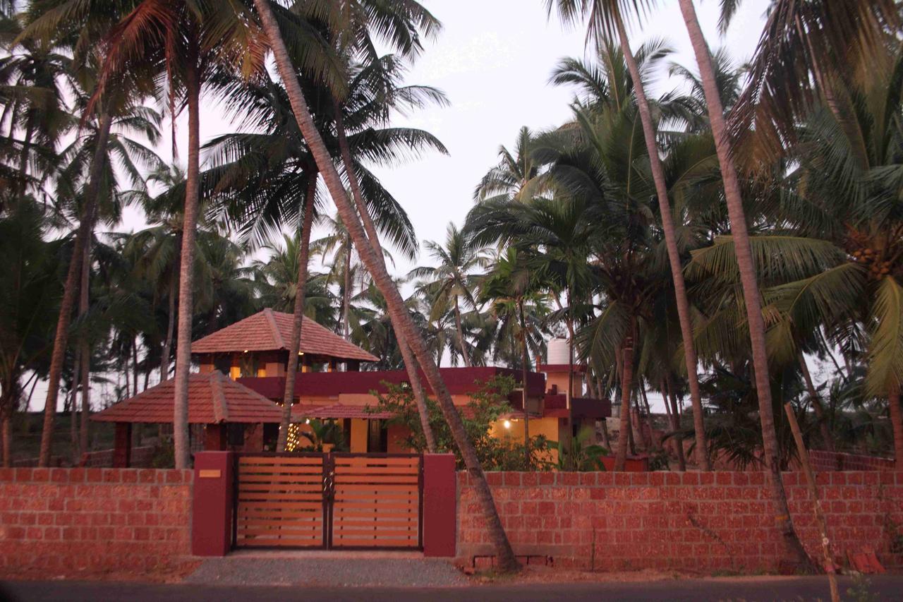 Hotel Vretreat à Kokkānisseri Extérieur photo