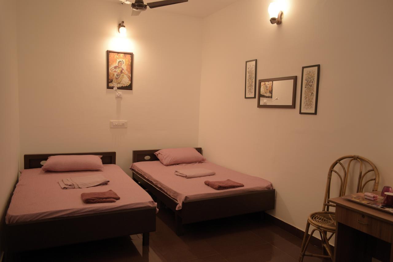 Hotel Vretreat à Kokkānisseri Extérieur photo
